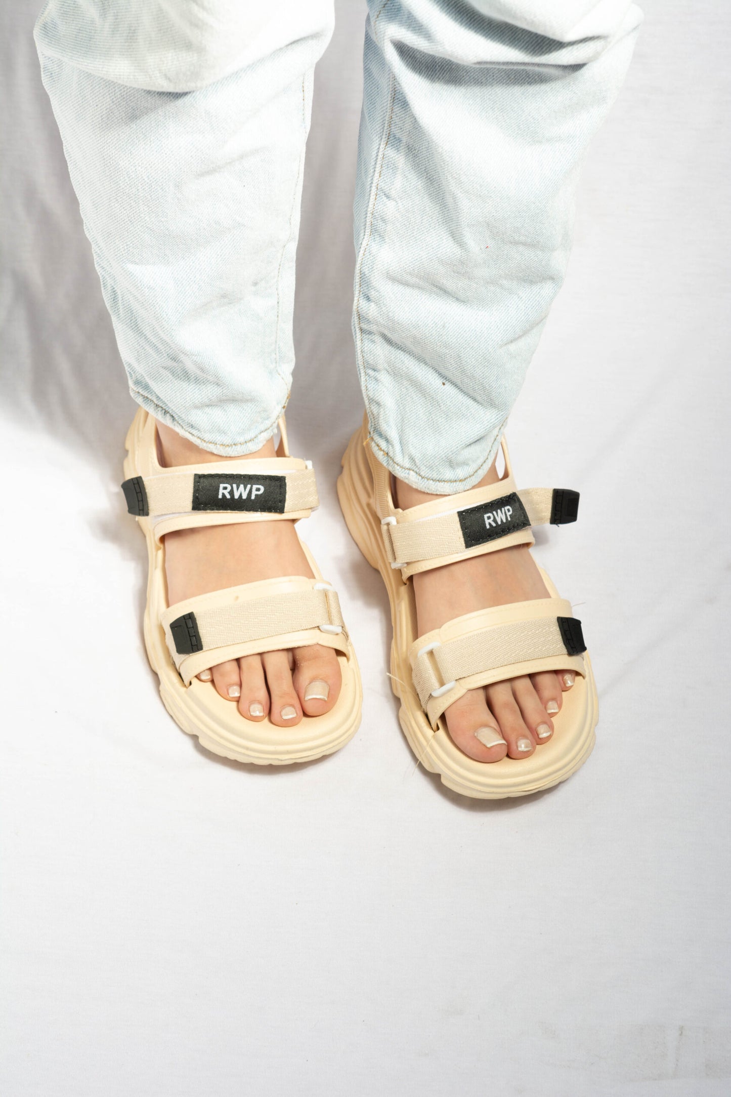 Sandalias Almendro